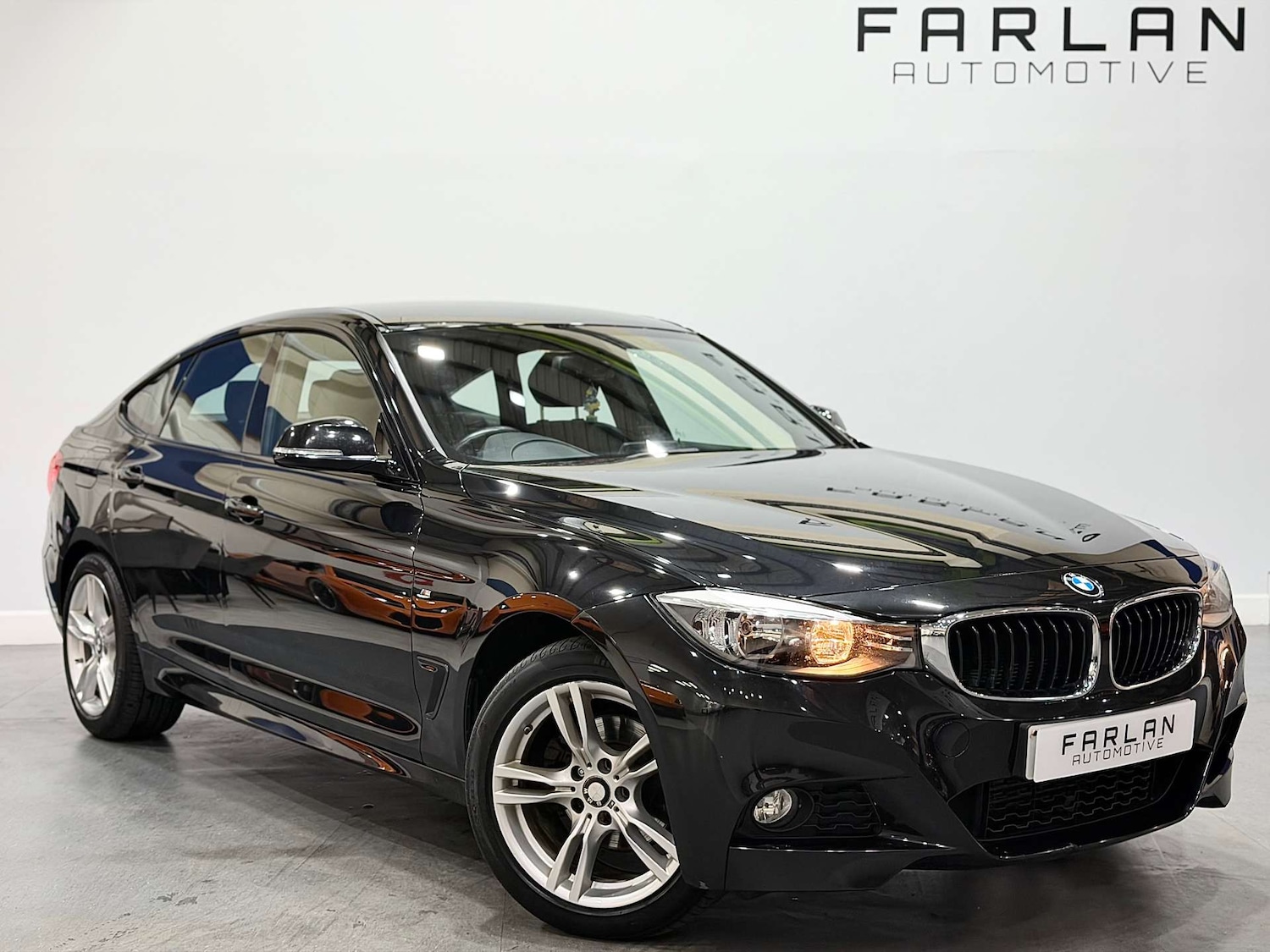 Used BMW 3 Series 2017 for sale - 76642937: Photo 1