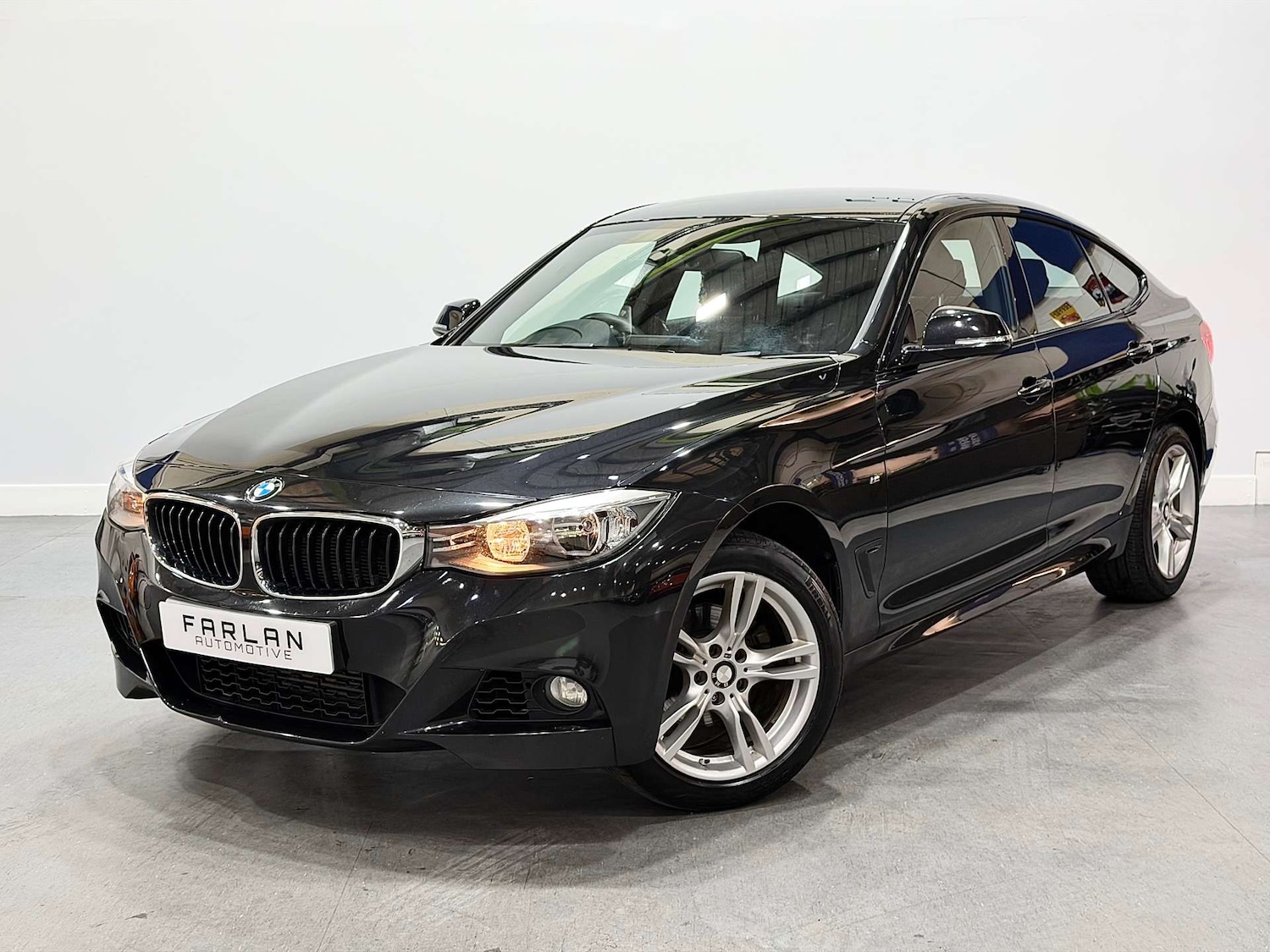 Used BMW 3 Series 2017 for sale - 76642937: Photo 12