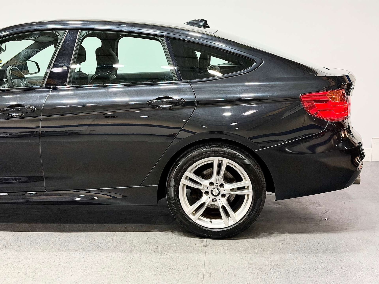 Used BMW 3 Series 2017 for sale - 76642937: Photo 20