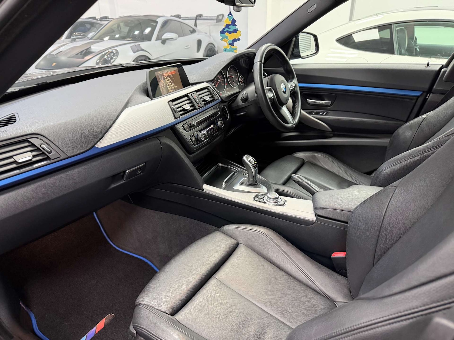 Used BMW 3 Series 2017 for sale - 76642937: Photo 36