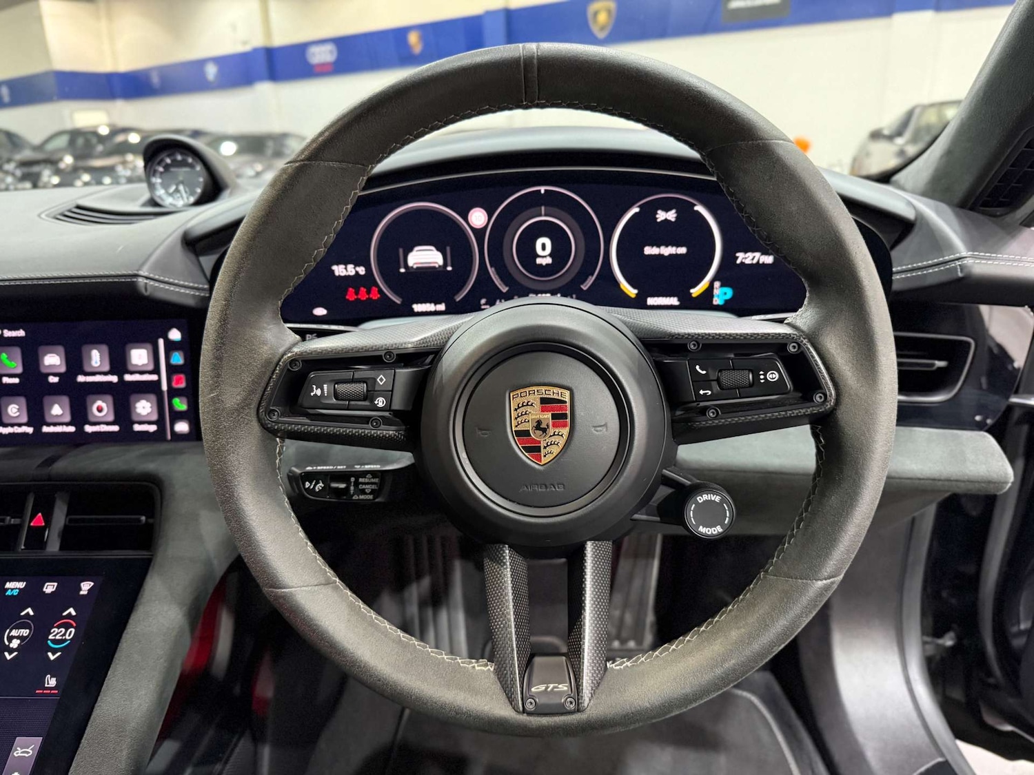 Used Porsche Taycan 2024 for sale - 76058303: Photo 35