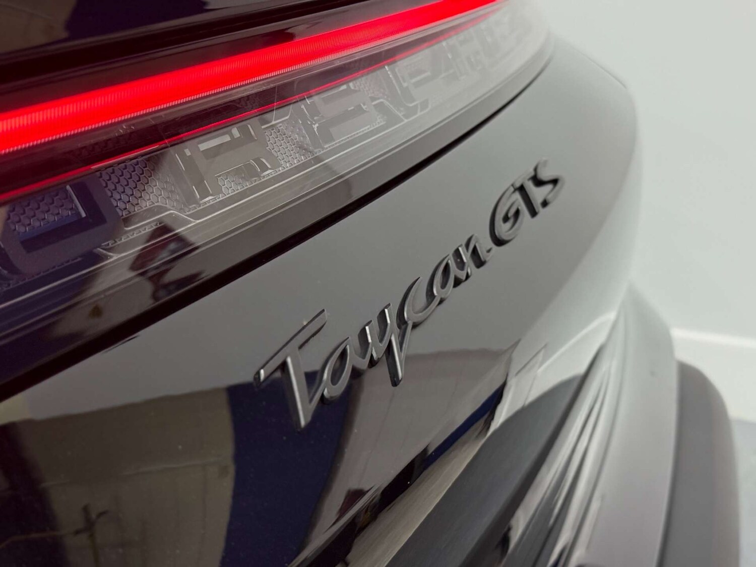 Used Porsche Taycan 2024 for sale - 76058303: Photo 76
