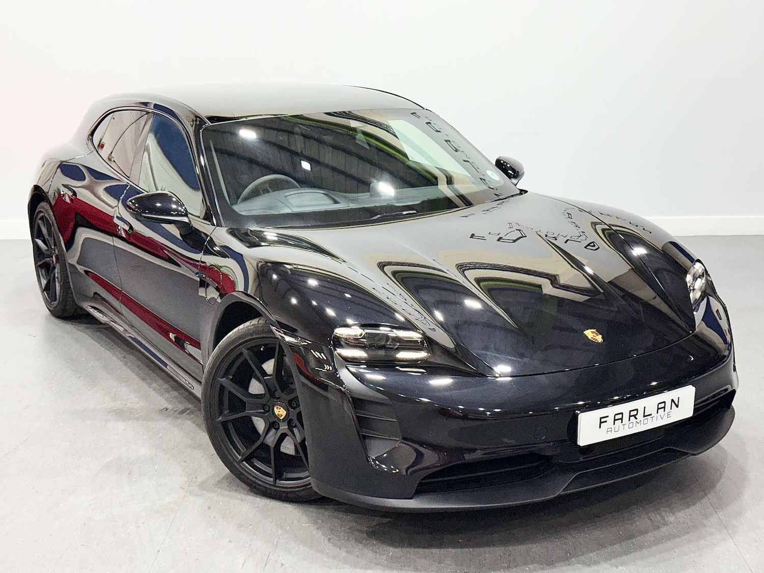 Used Porsche Taycan 2024 for sale - 76058303: Photo 8