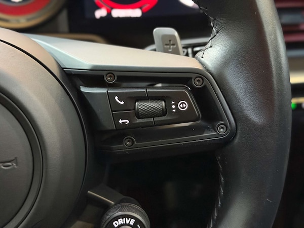 Used Porsche 911 2020 for sale - 76182605: Photo 40