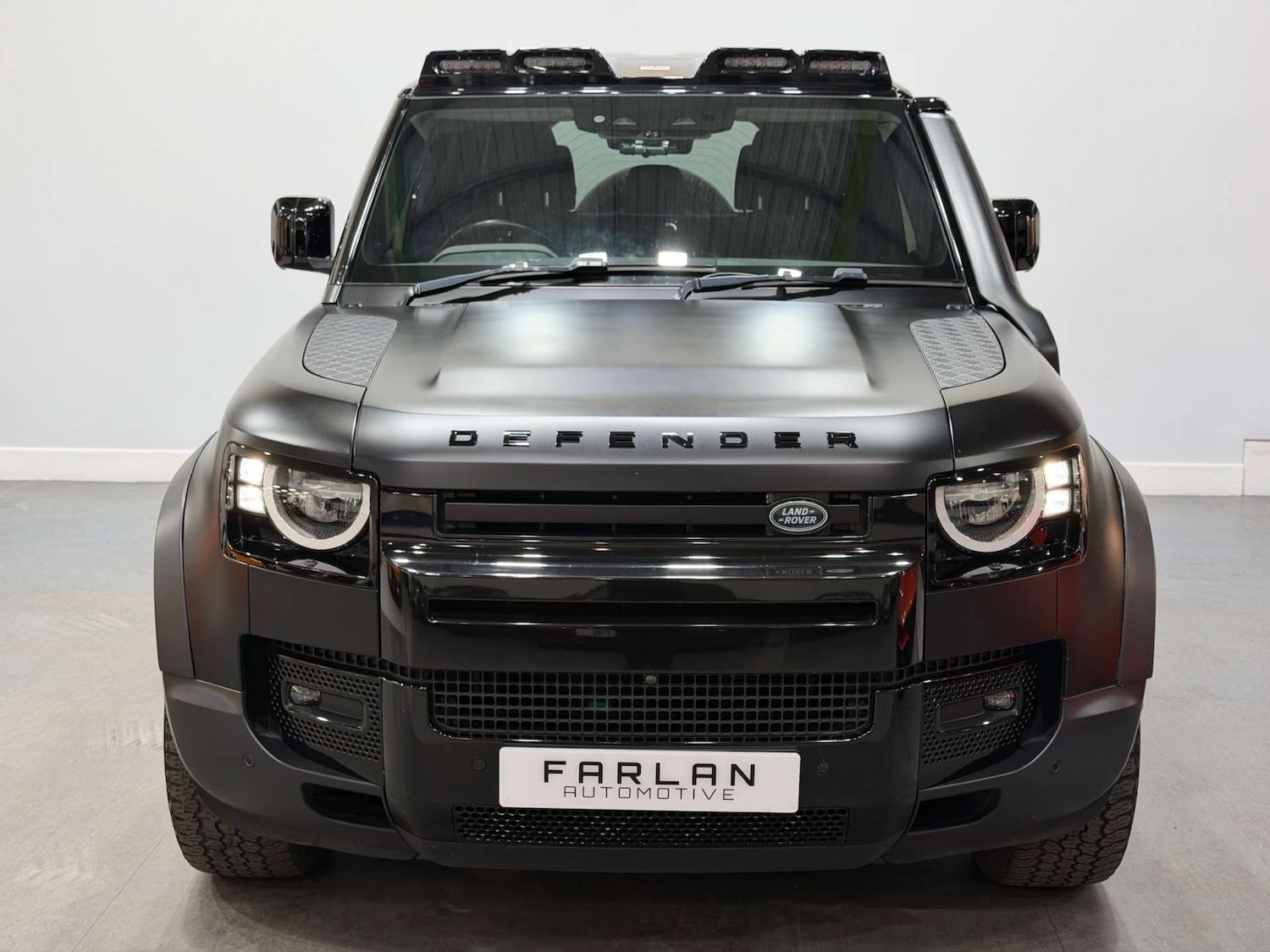 Used Land Rover Defender 110 2020 for sale - 76837454: Photo 10