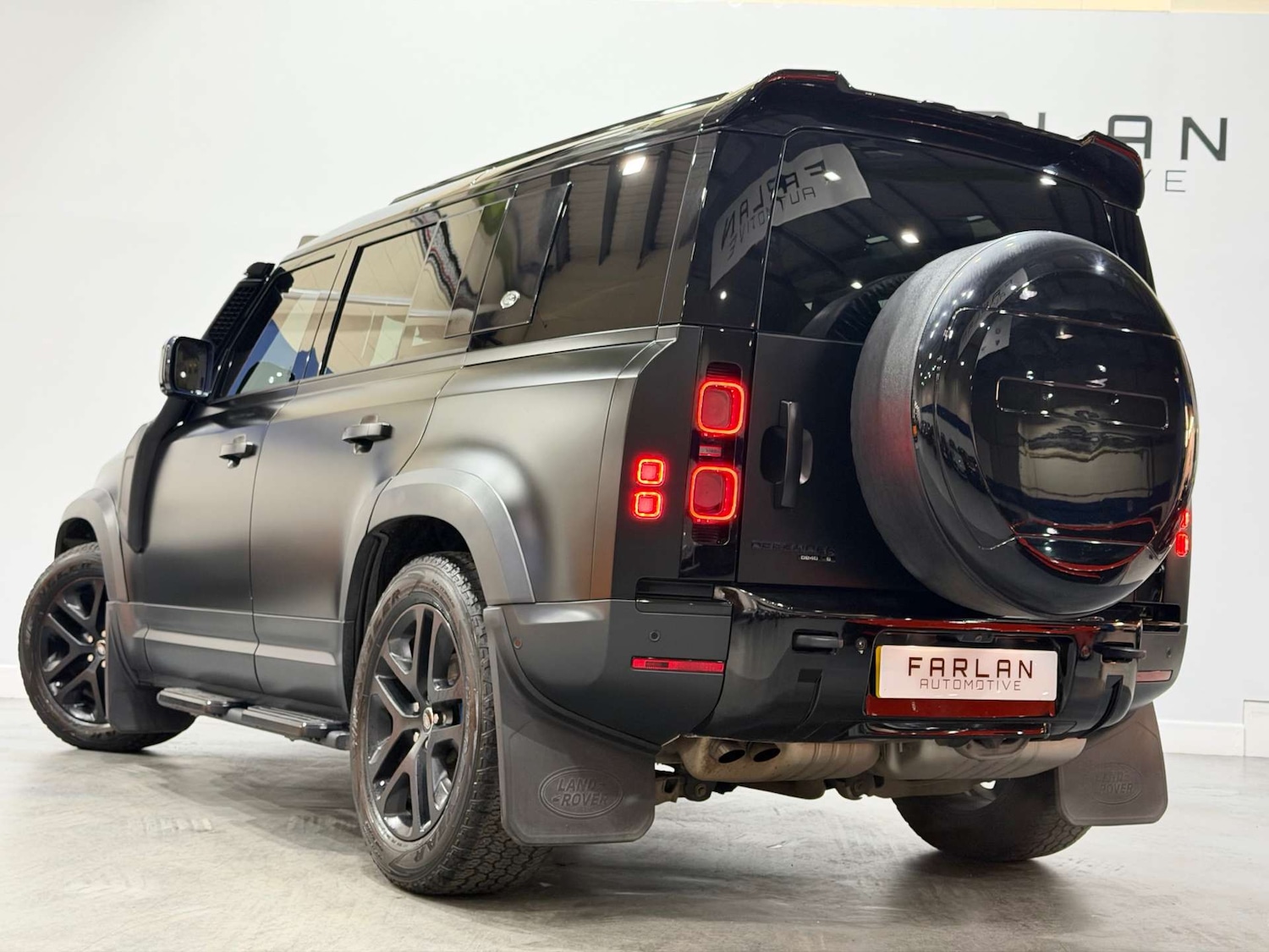 Used Land Rover Defender 110 2020 for sale - 76837454: Photo 21