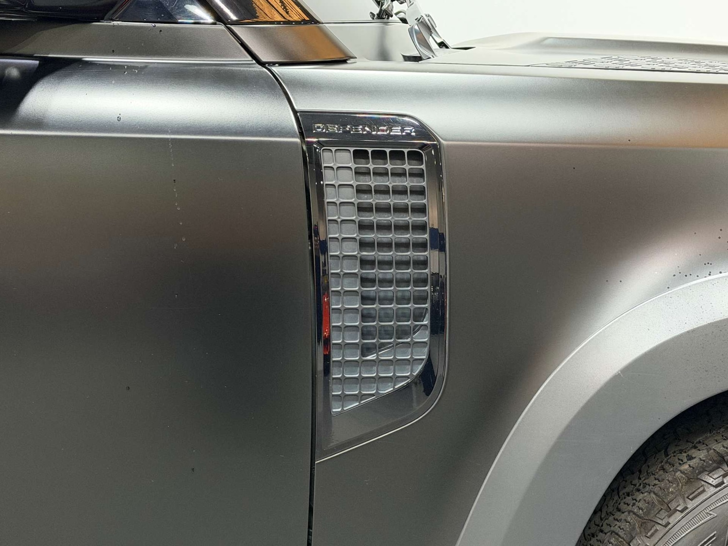 Used Land Rover Defender 110 2020 for sale - 76837454: Photo 60