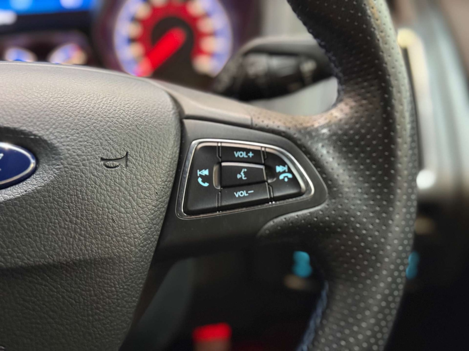 Used Ford Focus 2017 for sale - 76068131: Photo 35