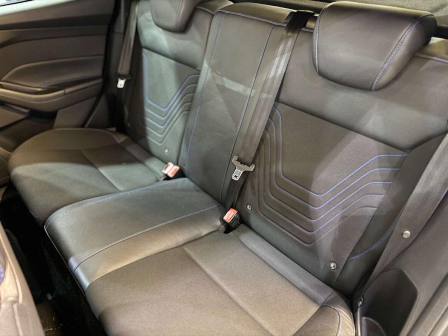 Used Ford Focus 2017 for sale - 76068131: Photo 40