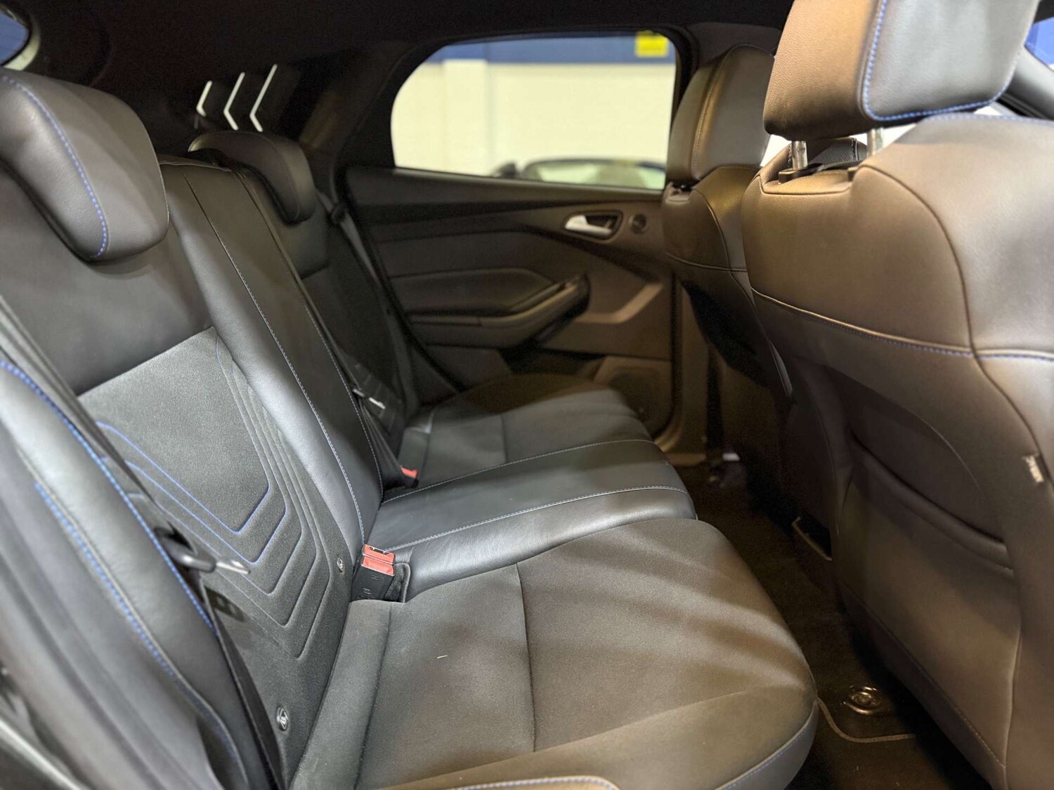 Used Ford Focus 2017 for sale - 76068131: Photo 45