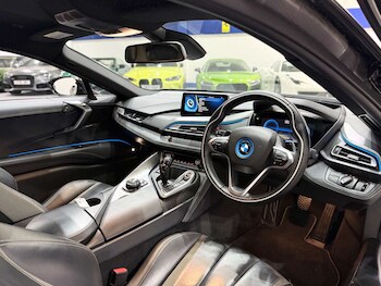 Used BMW i8 2017 for sale - 75634086: Photo