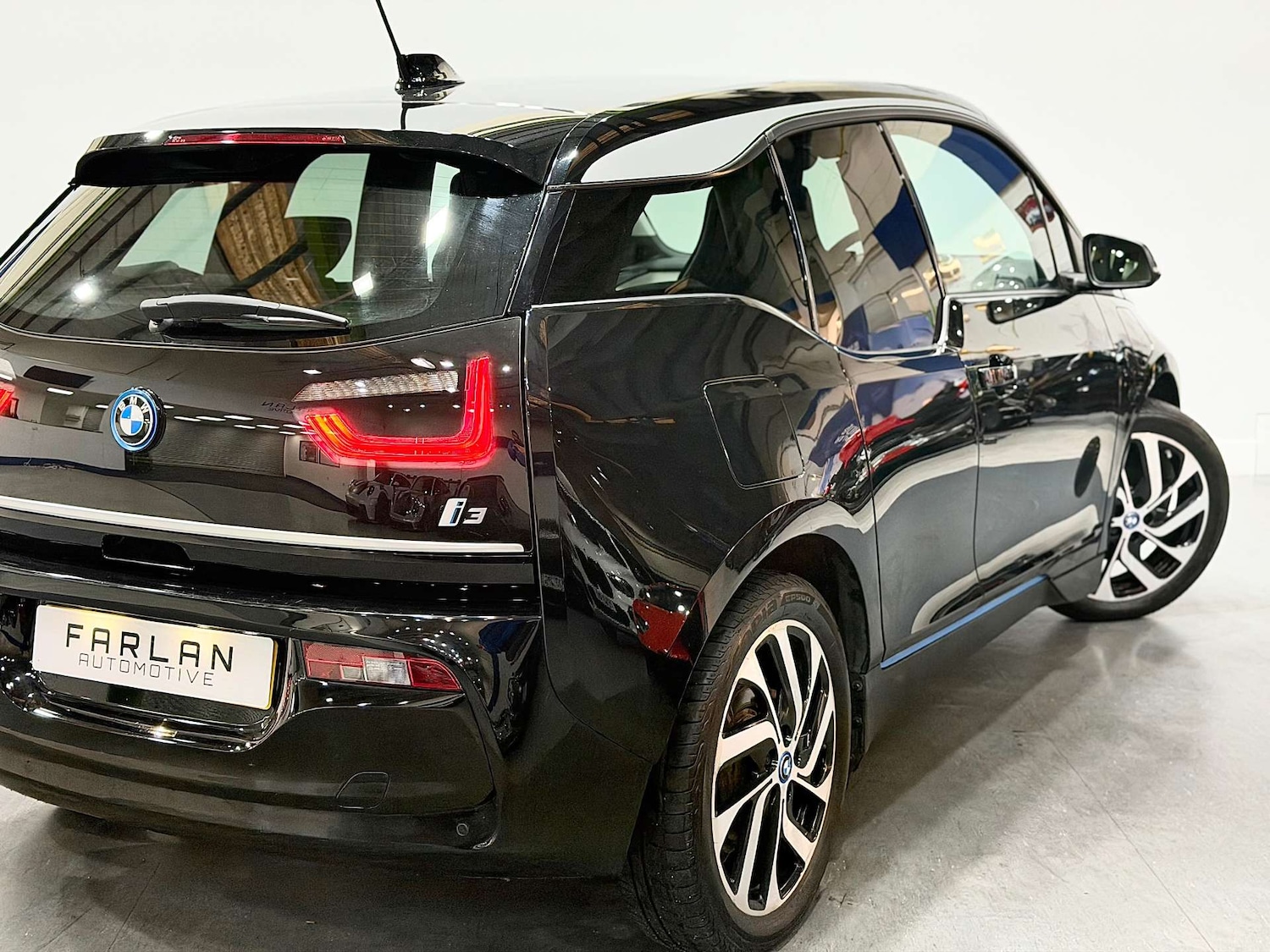 Used BMW i3 2017 for sale - 76427228: Photo 21