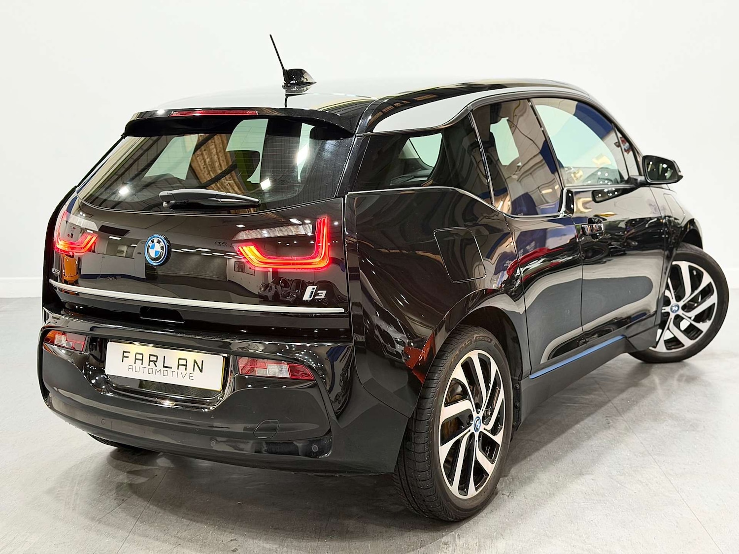 Used BMW i3 2017 for sale - 76427228: Photo 22