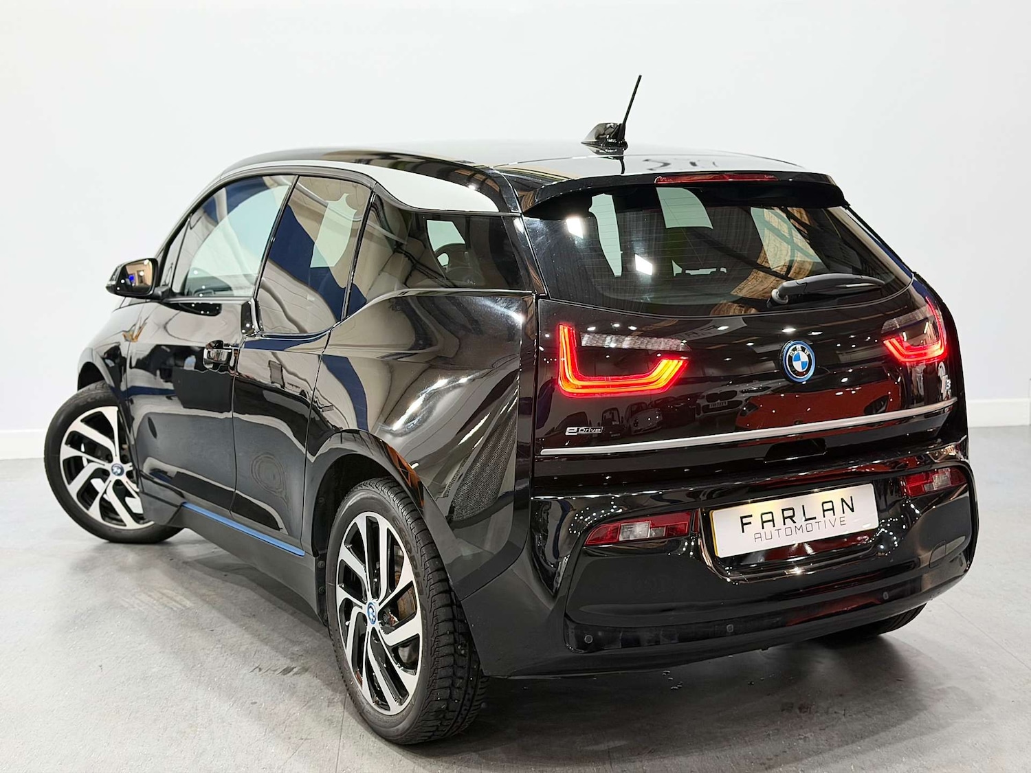 Used BMW i3 2017 for sale - 76427228: Photo 28