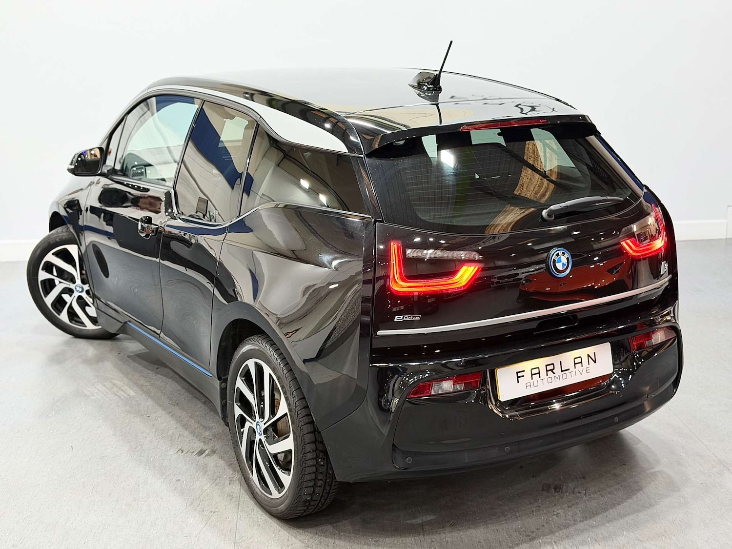 Used BMW i3 2017 for sale - 76427228: Photo 29
