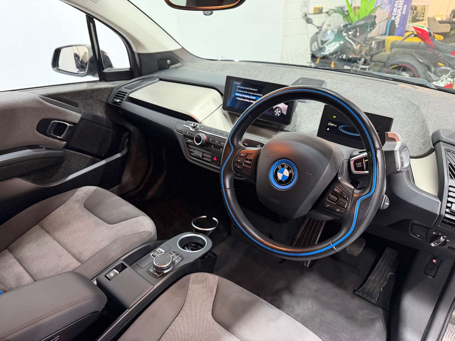Used BMW i3 2017 for sale - 76427228: Photo 35