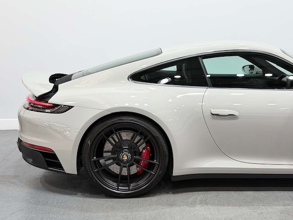 Used Porsche 911 2023 for sale - 76301957: Photo 16