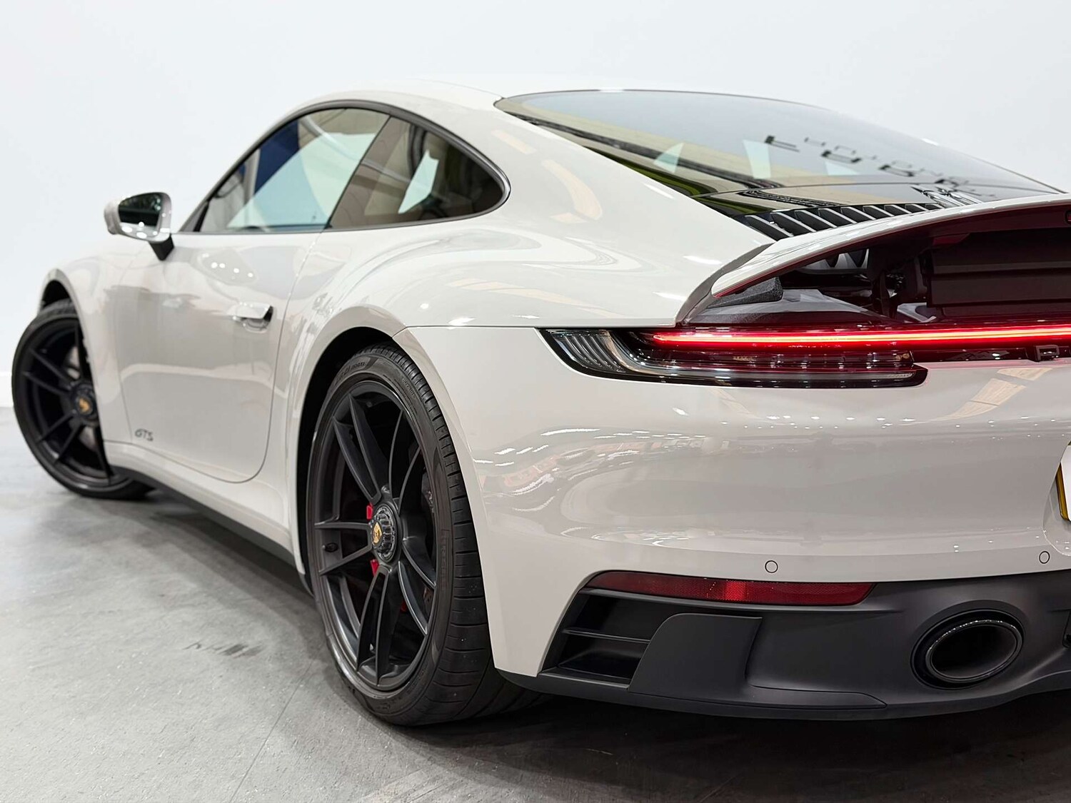 Used Porsche 911 2023 for sale - 76301957: Photo 32