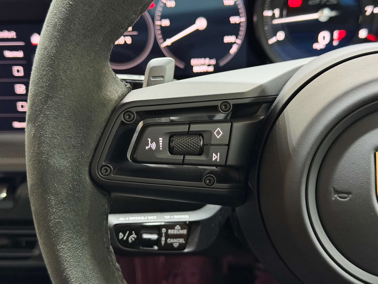 Used Porsche 911 2023 for sale - 76301957: Photo 37