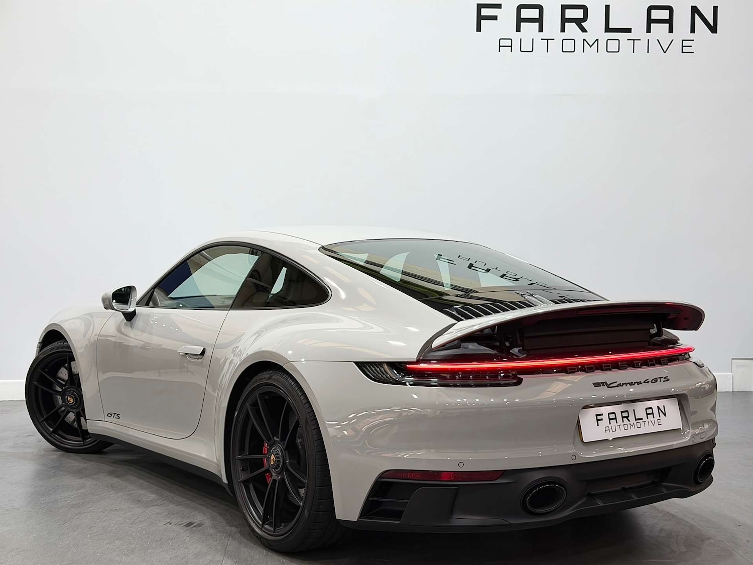 Used Porsche 911 2023 for sale - 76301957: Photo 4