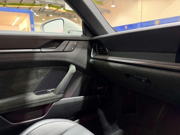 Used Porsche 911 2023 for sale - 76301957: Photo 53