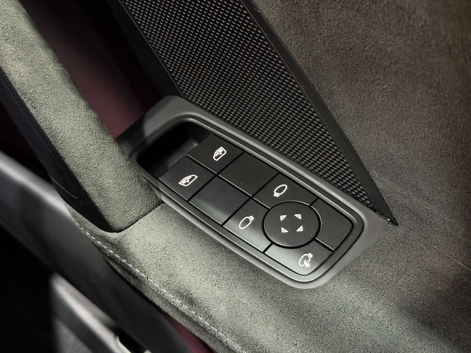 Used Porsche 911 2023 for sale - 76301957: Photo 55