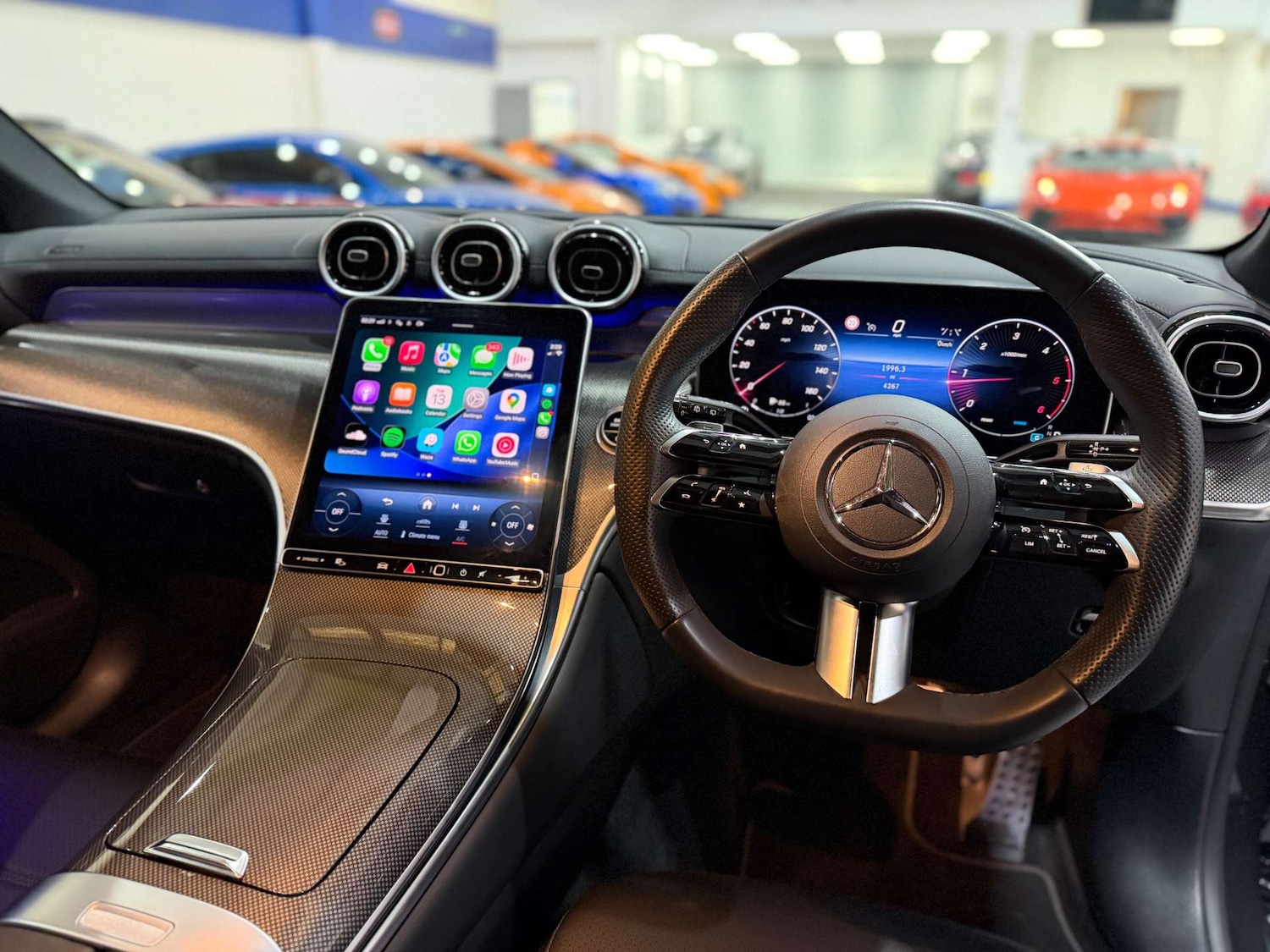 Used Mercedes-Benz GLC 2023 for sale - 77187844: Photo 2