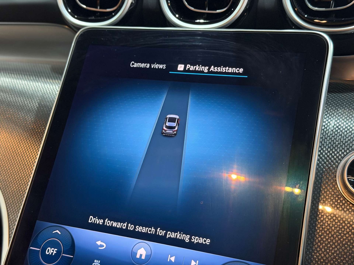 Used Mercedes-Benz GLC 2023 for sale - 77187844: Photo 44