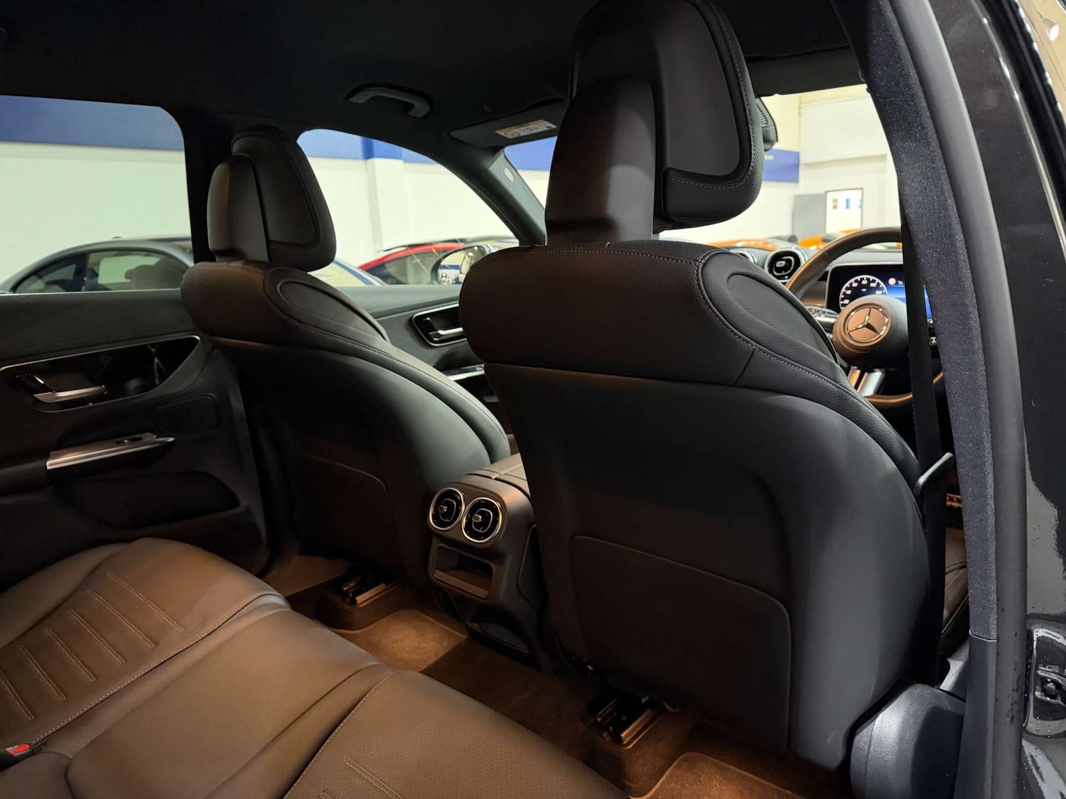 Used Mercedes-Benz GLC 2023 for sale - 77187844: Photo 54