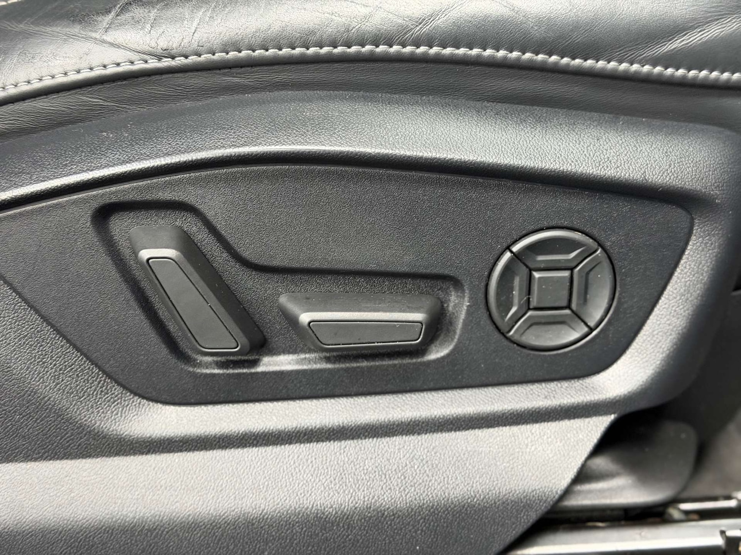 Used Audi Q7 2021 for sale - 76514274: Photo 32