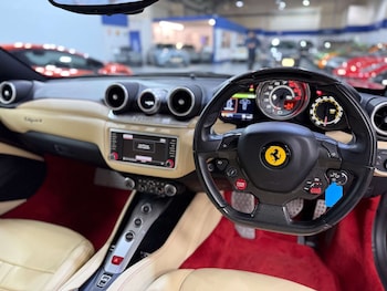 Used Ferrari California 2018 for sale - 76058305: Photo