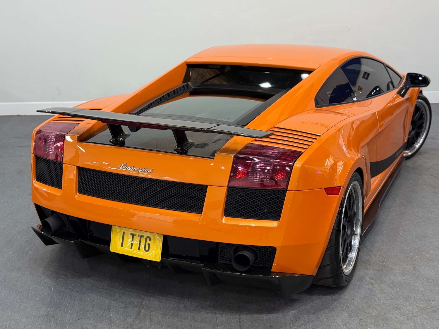 Used Lamborghini Gallardo 2015 for sale - 76601391: Photo 29