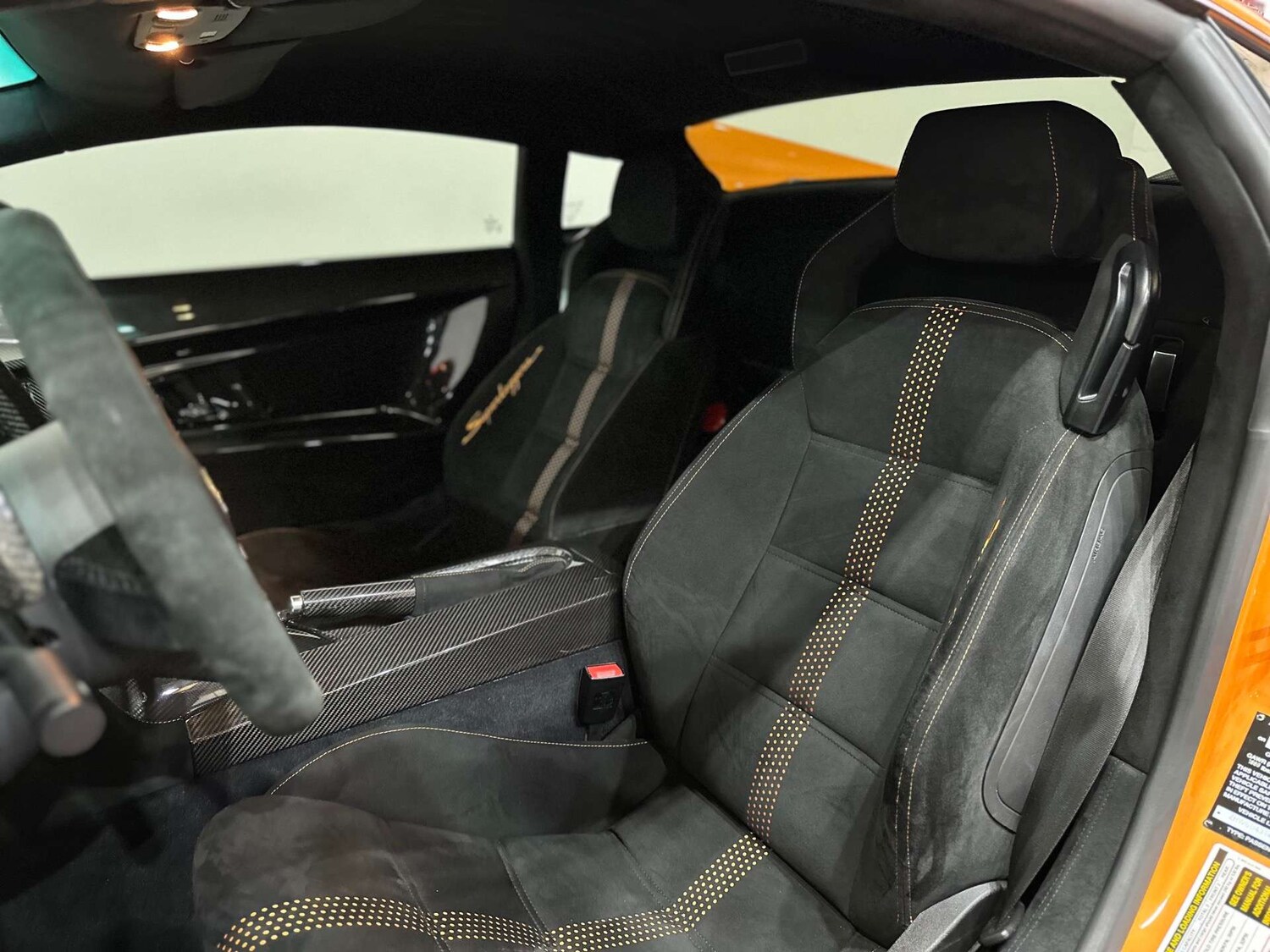 Used Lamborghini Gallardo 2015 for sale - 76601391: Photo 45