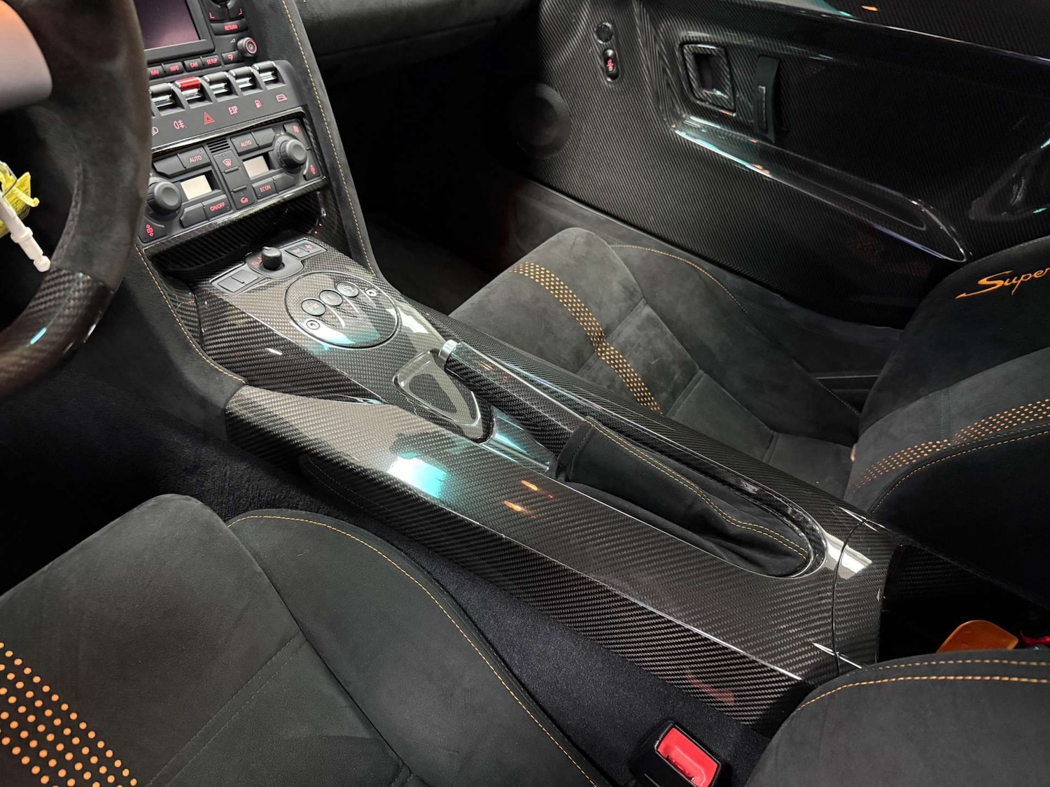 Used Lamborghini Gallardo 2015 for sale - 76601391: Photo 9