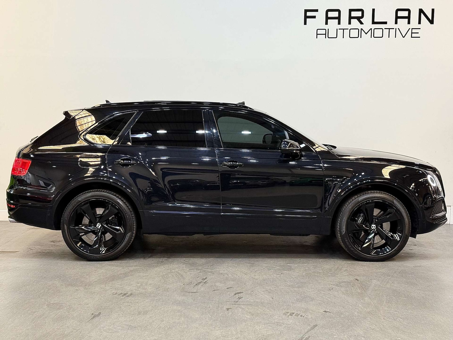 Used Bentley Bentayga 2017 for sale - 76601465: Photo 17