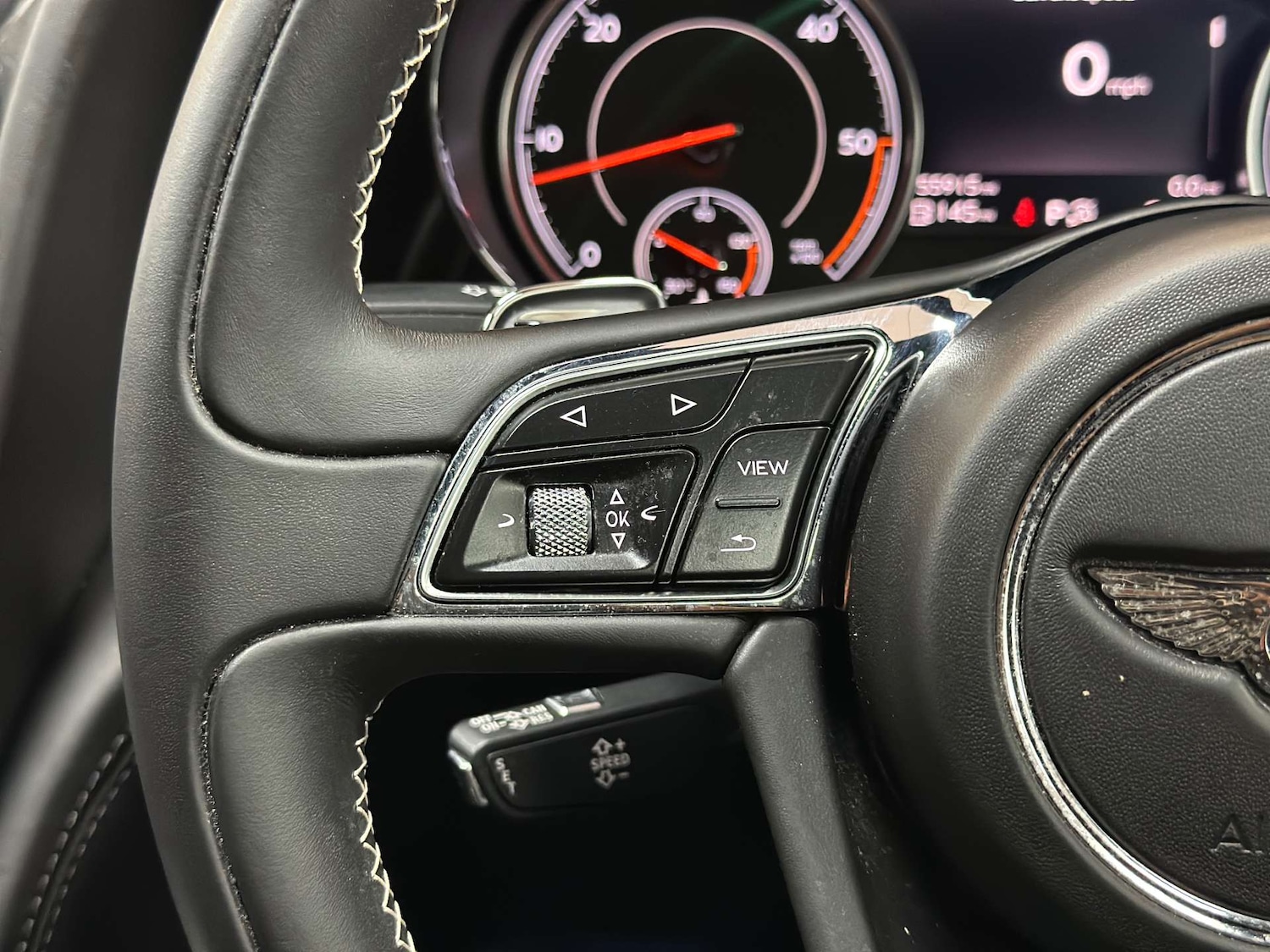 Used Bentley Bentayga 2017 for sale - 76601465: Photo 34