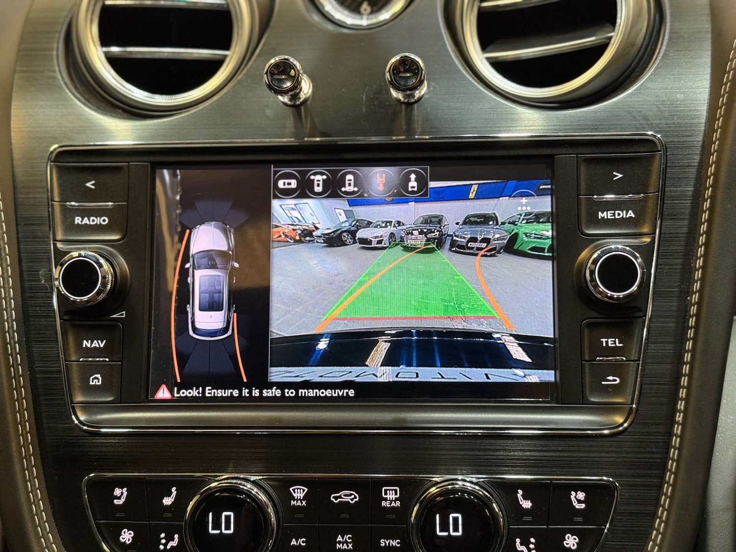 Used Bentley Bentayga 2017 for sale - 76601465: Photo 42