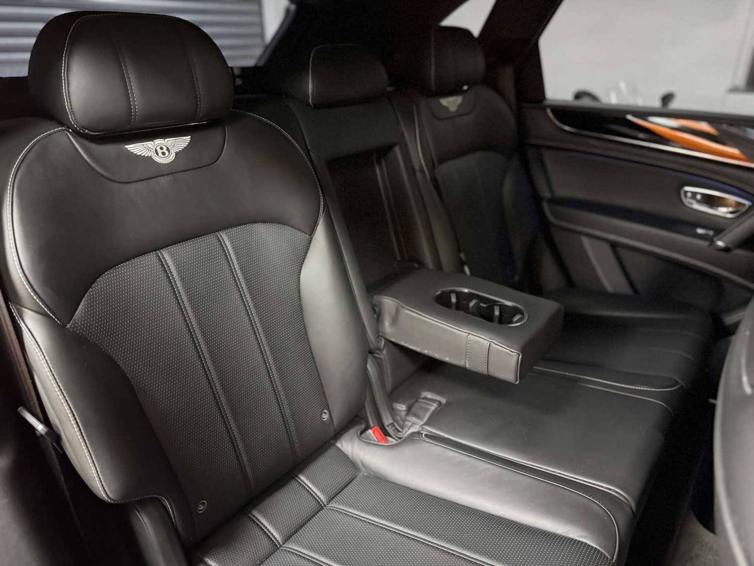 Used Bentley Bentayga 2017 for sale - 76601465: Photo 50