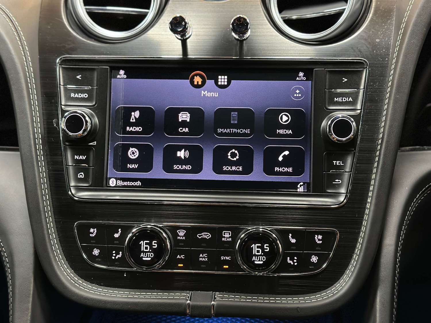 Used Bentley Bentayga 2017 for sale - 76601465: Photo 62