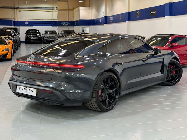 Used Porsche Taycan 2020 for sale - 76219296: Photo 29