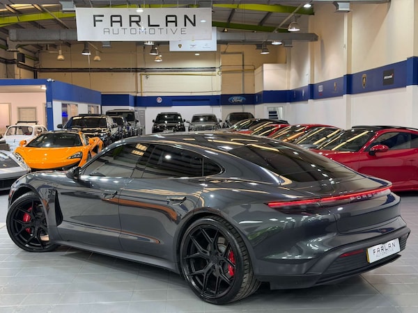 Used Porsche Taycan 2020 for sale - 76219296: Photo 4