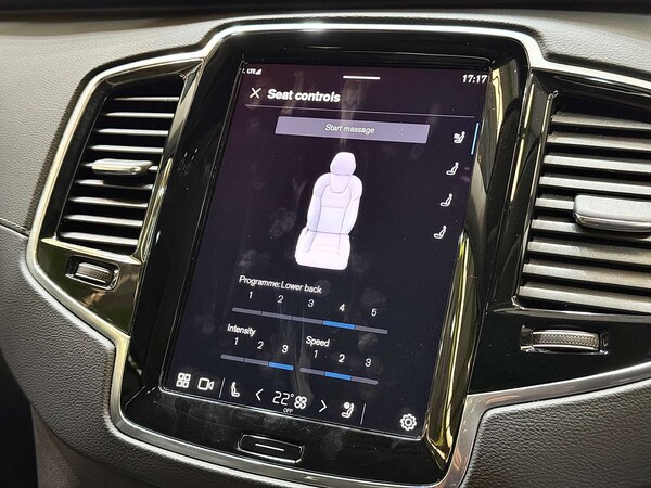 Used Volvo XC90 2023 for sale - 75656250: Photo 32