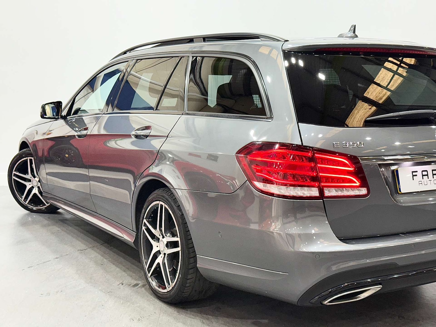 Used Mercedes-Benz E-Class 2015 for sale - 76080216: Photo 31