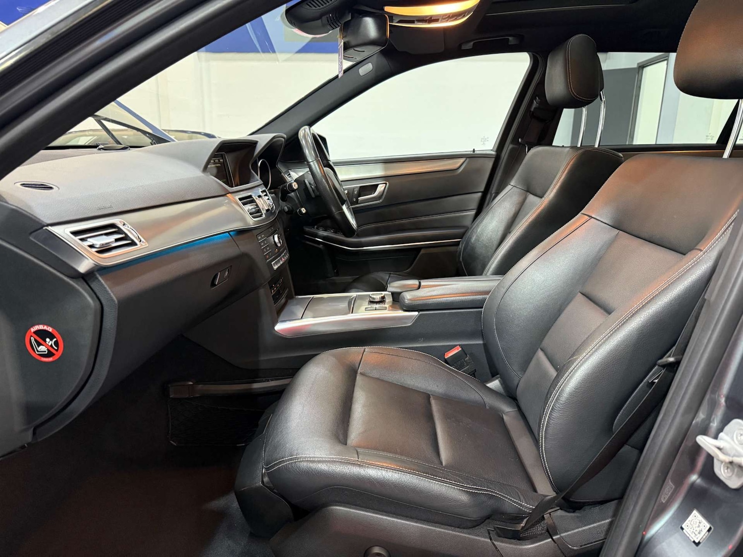Used Mercedes-Benz E-Class 2015 for sale - 76080216: Photo 36