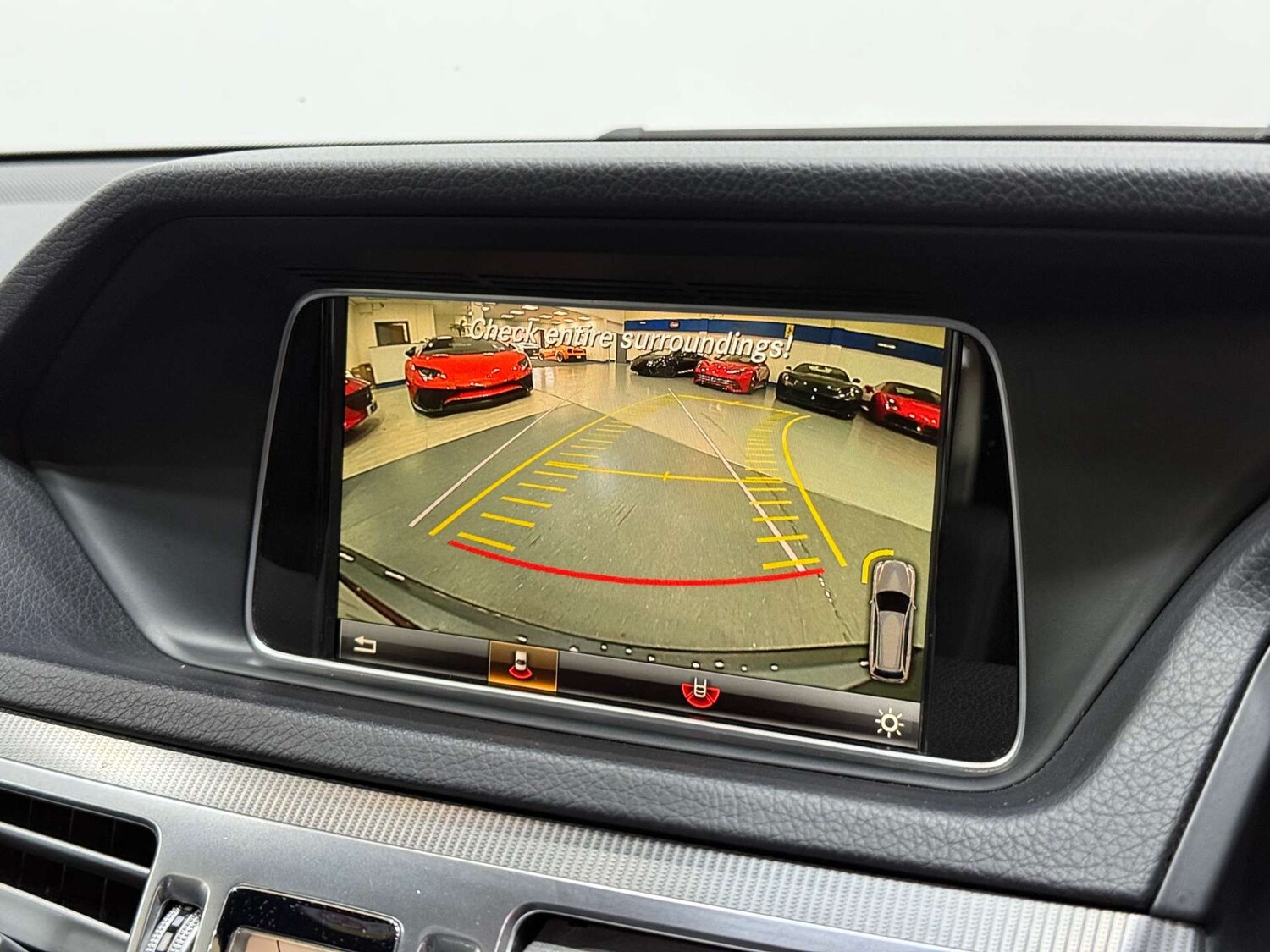 Used Mercedes-Benz E-Class 2015 for sale - 76080216: Photo 42