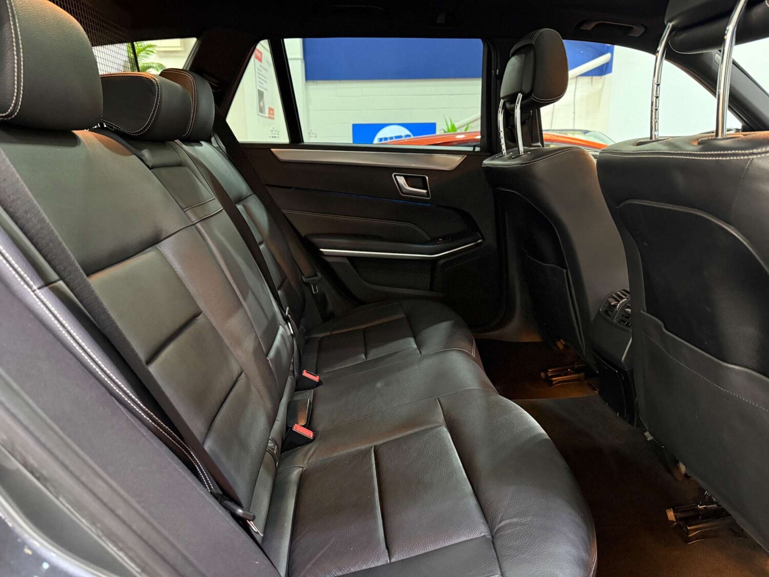Used Mercedes-Benz E-Class 2015 for sale - 76080216: Photo 54