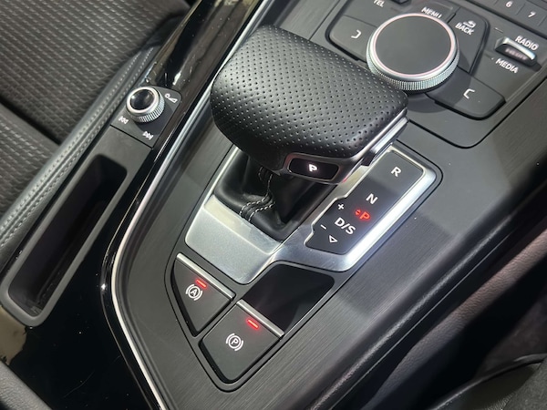 Used Audi A4 2018 for sale - 76076570: Photo 48