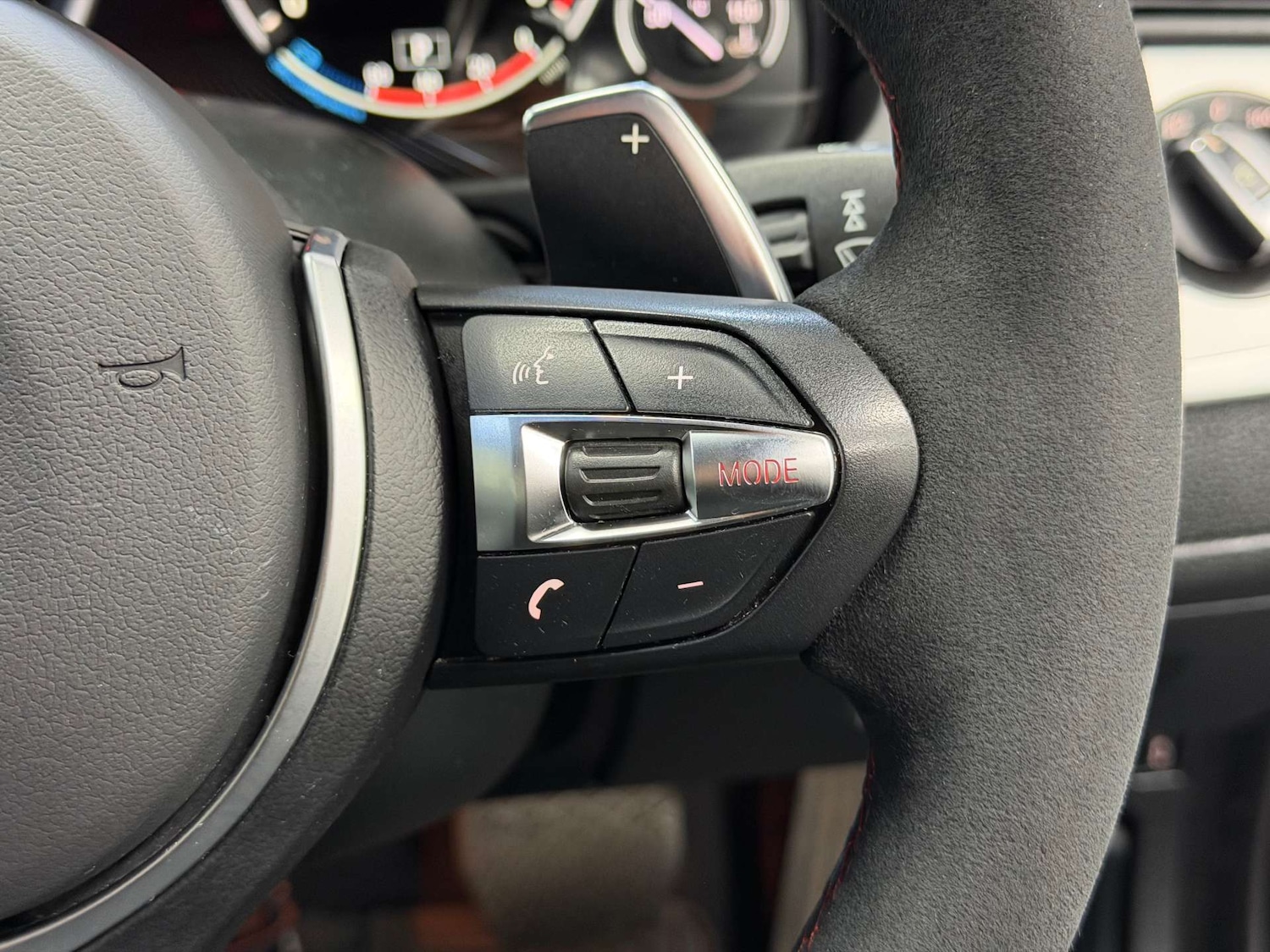 Used BMW 5 Series 2016 for sale - 76533577: Photo 35