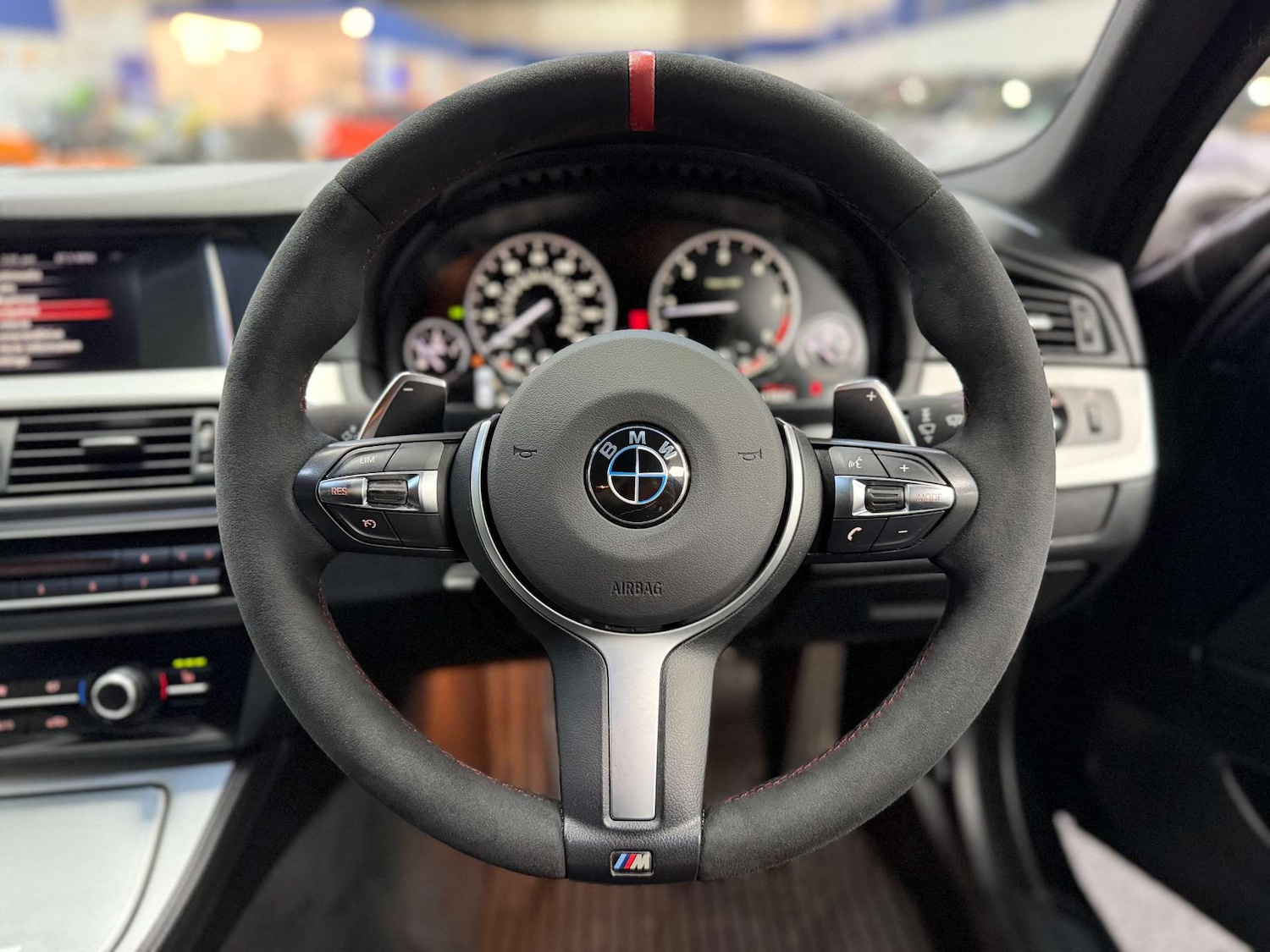 Used BMW 5 Series 2016 for sale - 76533577: Photo 37