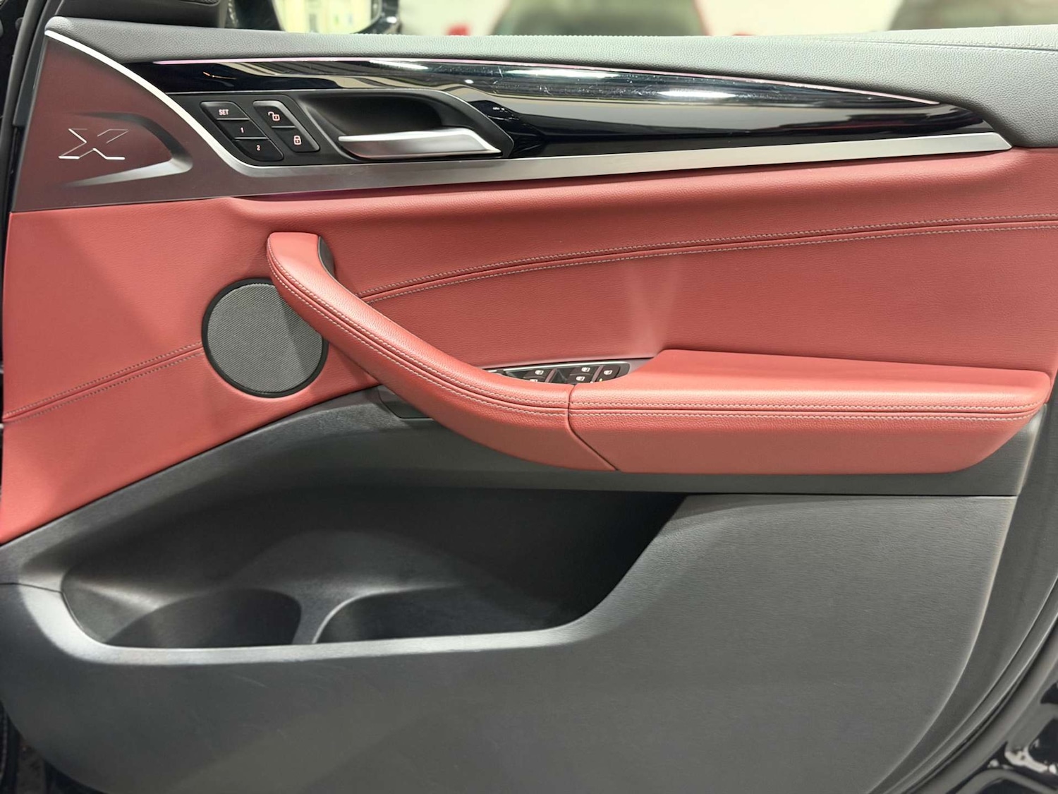 Used BMW X4 2018 for sale - 77047475: Photo 53